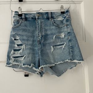 American Eagle NEW ripped jeans shorts. Size 2.